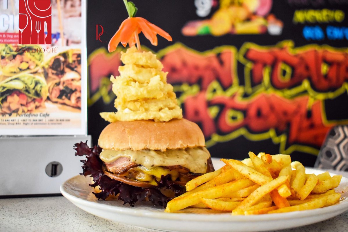 Todays mood is supported by the Tower Burger🤤

Join us at Airport Junction Mall and fine treat yourself today with our Tower Burger 🍔🍟🥨
-A tower beef party,bacon,with lettuce,tomato and mushroom sauce😍

#ModernItalianEatery
