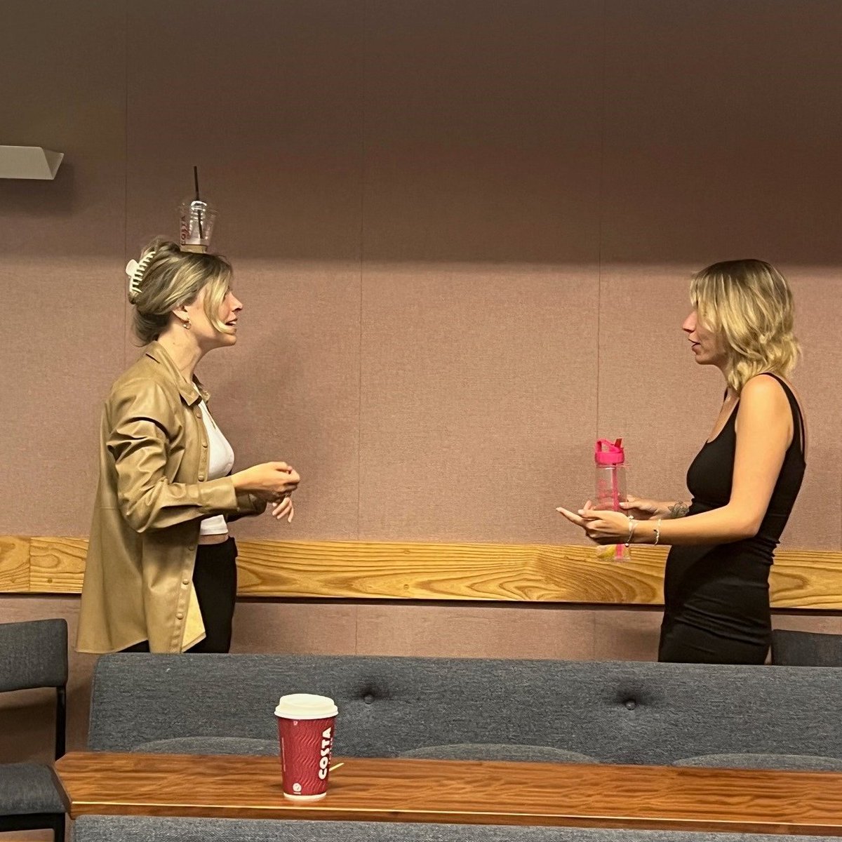 A fun start to our QI 4 Day Practitioner Course <a href="/TorbaySDevonNHS/">Torbay and South Devon NHS Foundation Trust</a> 🗣️
Using #stakeholder analysis and #quality techniques and games to work out the most effective way to begin our improvement projects 😁