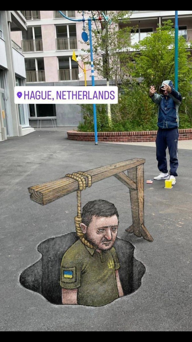 Artwork conducted by Polish Artists in The Hague. 

The comedian/actor Zelensky has sent thousands of innocent Ukrainians to their deaths whilst he simultaneously gets rich. 

Anyone who thinks Ukraine/NATO can defeat Russia in a military conflict is living in a fantasy land.…
