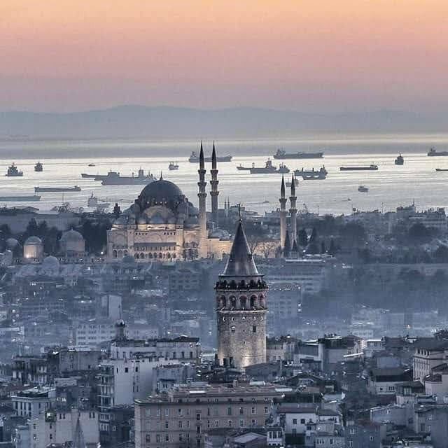 Good morning everyone..🔆🌷🍀💦 Happy Wednesday...💮🌿🏡☕📸:Pinterest-Istanbul                          
#CoffeeTime  #Blessings
#WednesdayMotivaton  #Blessings #PeaceGood #Peace #StaySafe  
#Καλημέρα #bonjour
#WednesdayGoodmorning 
#Buongiorno  #BuenosDias #GoodMorningEveryone