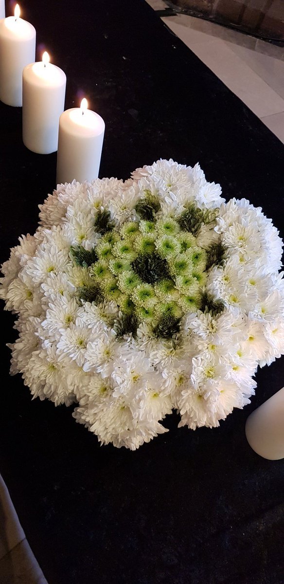 FINAL REMINDER that our annual Civic Memorial Service takes place
<a href="/ManCathedral/">Manchester Cathedral</a> Thurs 6 Jul 7.30pm-all welcome. Inspirational speakers, Survivor testimony, music &amp; more-BOOK NOW:  #TogetherWeAreOne #Srebrenica28 <a href="/LordMayorOfMcr/">Councillor Carmine Grimshaw</a> <a href="/Yasmine_Dar/">Yasmine Dar</a> <a href="/MajidDarLMC/">Majid Dar</a> eventbrite.co.uk/e/623674115067