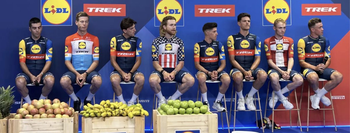BenjiNaesen's tweet image. As a rider, I'm not sure I'd even prefer wearing a Lidl-Trek National Championships kit over a UAE National Championships kit. 

That Lidl logo absolutely destroys the design. 😂 #TDF2023