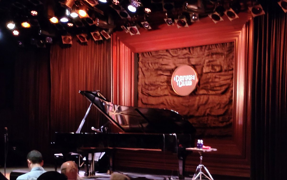 cinemawishtokyo's tweet image. #CécileMcLorinSALVANT
DUO #SullivanFORTNER
on June 28 
at #CottonClub Tokyo
Great performance🎤🎹
as #MihoHAZAMA recommended
Full of Love &amp;amp; Freedom
#Maria #WestSideStory
#Seirēn et #Poseidon
appear in Tokyo sea.
I got New CD #Mélusine.