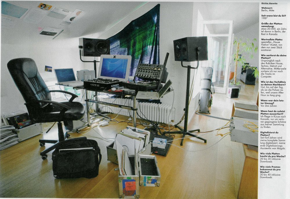 VisualNostalgia's tweet photo. German DJ’s and their living rooms
Richie Hawtin, DJ Koze, Villalobos, Ellen Allien https://t.co/aCPOsz8cib