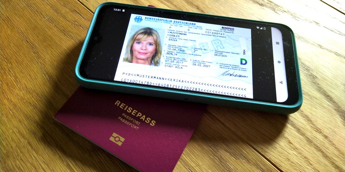 EU-Kommission: Künftig könnten Reisedokumente digital auf dem Smartphone gespeichert werden müssen und Grenzkontrollen durch biometrische Überwachung erfolgen. Wir intervenieren:
digitalcourage.de/blog/2023/init…

#DigitalisierteReisedokumente #Digitalzwang #PersoOhneFinger #Reisefreiheit