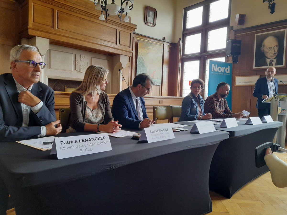 Marmuse Olivier (@marmuseolivier) on Twitter photo Signature de la convention pour l'expérimentation territoire zéro chômeurs de longue durée.
Des propositions concrètes d'emploi pour les bailleulois privés durablement d'emploi
#Tous mobiles <a href="/agautier_off/">Antony Gautier</a> <a href="/BellevalV/">Belleval Valentin</a> <a href="/prefet59/">Préfecture de la région Hauts-de-France et du Nord</a> Signature de la convention pour l'expérimentation territoire zéro chômeurs de longue durée.
Des propositions concrètes d'emploi pour les bailleulois privés durablement d'emploi
#Tous mobiles <a href="/agautier_off/">Antony Gautier</a> <a href="/BellevalV/">Belleval Valentin</a> <a href="/prefet59/">Préfecture de la région Hauts-de-France et du Nord</a>