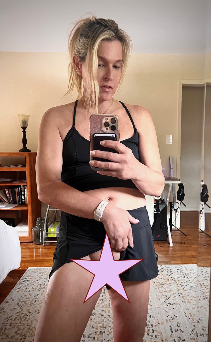 Summer Avery on Twitter "Want to see my sweaty post gym girl dik?"