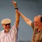 Ayer, con la UNEAC, hablamos de descolonización cultural. Con razón, más que de lo hecho. se habló de lo que falta por hacer. Entre todos pudimos y podemos. Artistas, instituciones culturales, escuelas, universidades, medios de comunicación. Nada nos dividirá. Unidos venceremos.