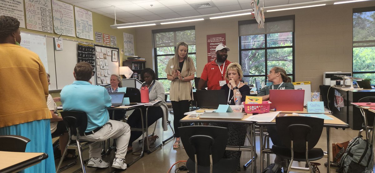 CS4Alabama's tweet photo. So exciting seeing computer science teachers (some new and some veteran teachers) learning and preparing for next year at @AplusCR training. #cs4alabama https://t.co/1EBt75BPpp