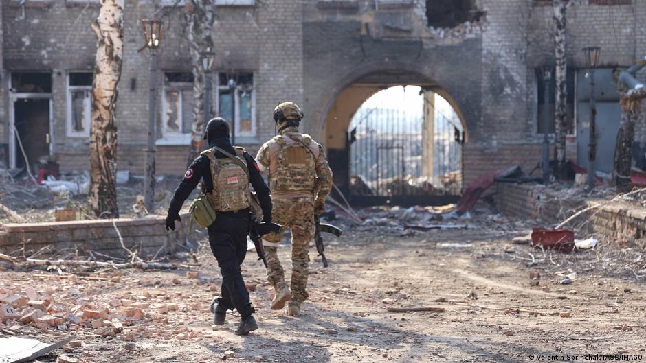 Russia says that it is up to the African governments to decide whether to continue working with the Russian Wagner mercenary force. 
Wagner fighters defied President Vladimir Putin on Saturday by making a bold advance toward Moscow and demanding the dismissal of senior military