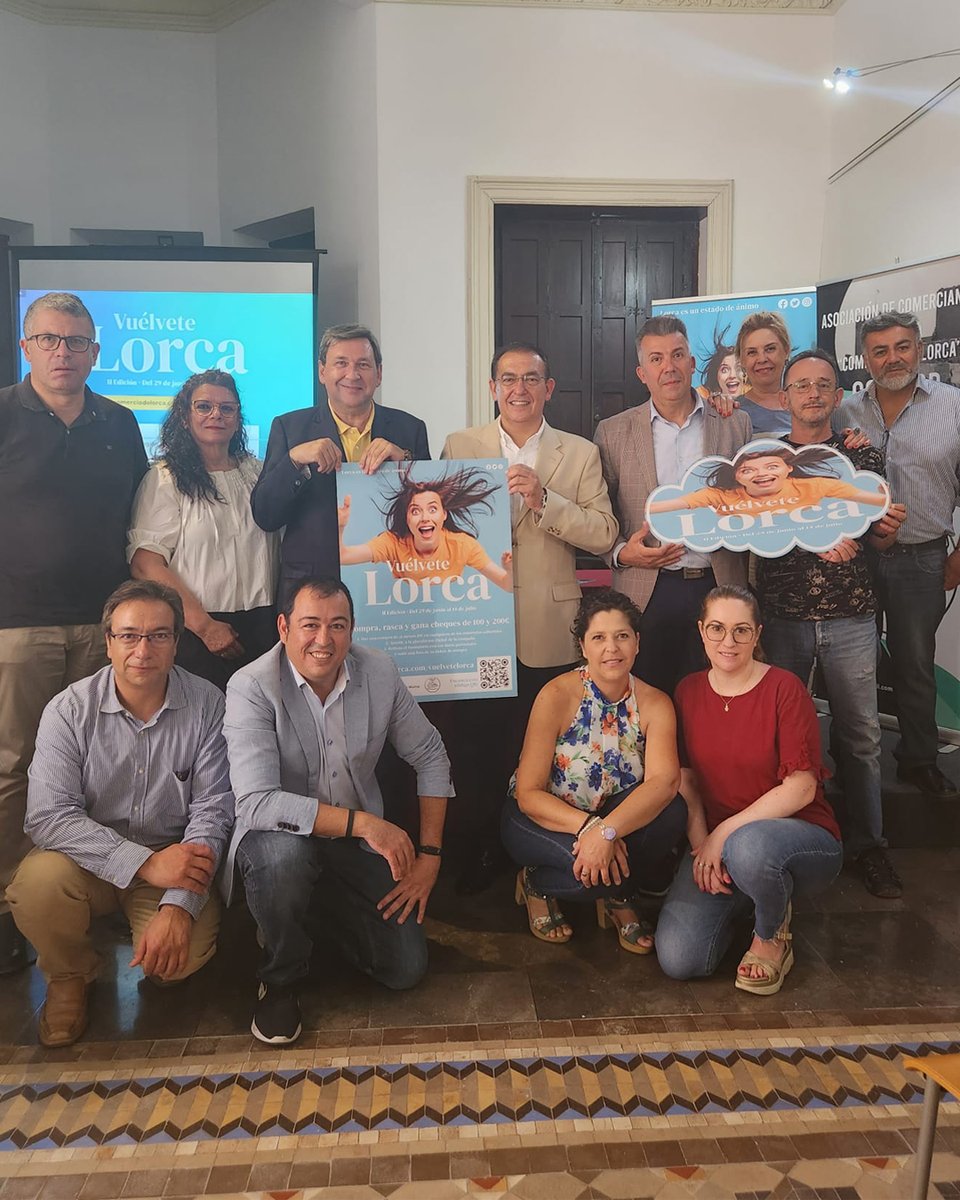 𝗖𝘂𝗮𝗻𝗱𝗼 𝗮𝗹𝗴𝗼 𝗳𝘂𝗻𝗰𝗶𝗼𝗻𝗮, 𝘀𝗶𝗲𝗺𝗽𝗿𝗲 𝘃𝘂𝗲𝗹𝘃𝗲

Hoy se ha presentado en Lorca la II edición de #VuélveteLorca.

Esta campaña, que ya fue todo un éxito, vuelve para dinamizar el comercio de Lorca y llenar la ciudad de buen rollo, positividad, alegría... ¡y un