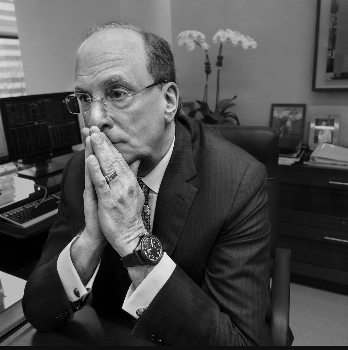 Meet WEF Satanic Super Villain…Larry Fink. He’s known for using Behavioural Psychology to force people to adapt to Homo-Marxism. He’s the inventor of the ESG Score…which he now calls ‘Collective Capitalism’. I’d place bets that the room he’s sitting in…smells like sulphur.