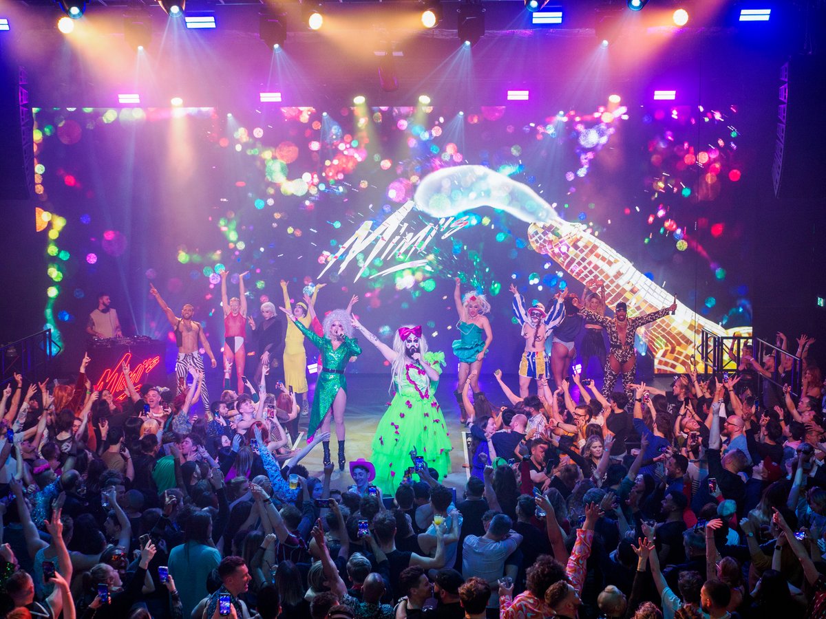 TroxyLondon's tweet image. Join us + @seeyouatmimis  as we celebrate beautiful QUEER folks &amp;amp; #QUEER life for our #PRIDE Afterparty 🏳️‍🌈🏳️‍⚧️
DANCE, SING, STRUT &amp;amp; enjoy STUNNING performances from @queerpartyhouse  &amp;amp; @peaches 💦
F*** the pain away, YOUR way. See you on the floor💋
Tickets link.dice.fm/P54aa3cf6052