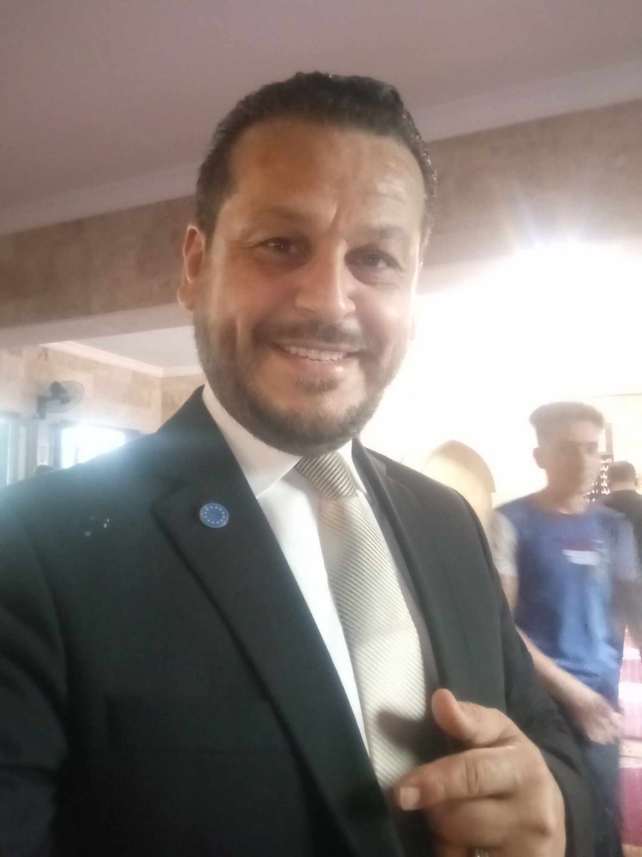 AmbassadorMaj7's tweet photo. " "
أدى السفير #ابراهيم_المجذوب صلاة #عيد_الاضحى في #مسجد_النور في مدينة #جبيل التاريخية

واستمع السفير مجذوب لخطبة صلاة العيد من سماحة الشيخ احمد غسان اللقيس نجل سماحة مفتي جبيل بحضور حشد شعبي كبير من المؤمنين، و تبادلوا التهاني بعيد الاضحى، 
@LBCI_NEWS @cnnarabic https://t.co/FzhiGF618g