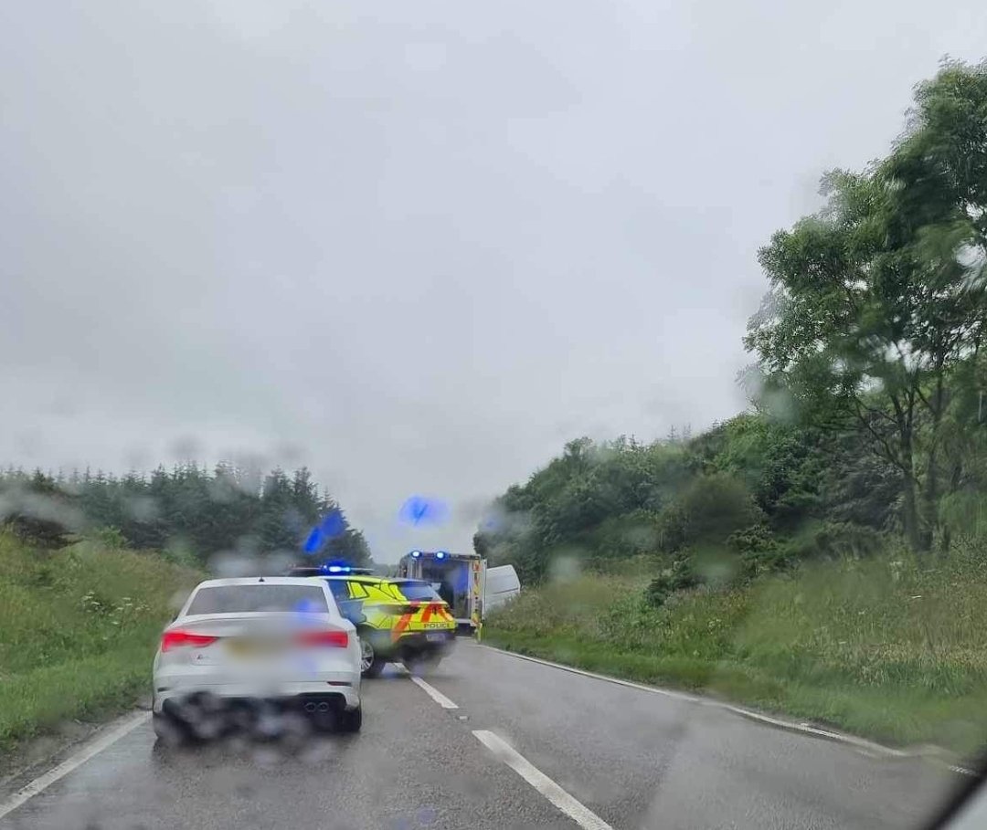 PeterheadLive's tweet photo. ACCIDENT - #A90
Bad crash just before #StFergus. Road blocked, Emergency services on site. Looks as though cars are getting diverted.
Residents reported
@originalfm @trafficscotland https://t.co/0iDPmJ3OME