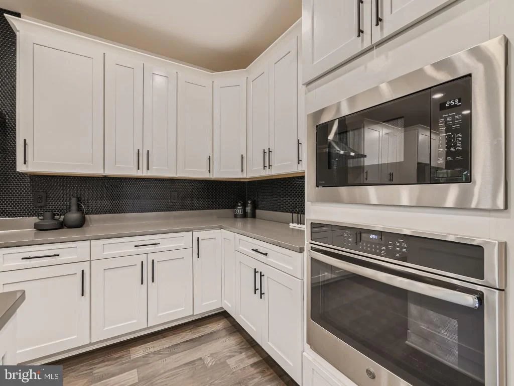 alexisflemingre's tweet photo. Just listed in Baltimore County! This gorgeous 4 bed 4.5 bath 4,000 square foot home awaits it’s new owner 😍 6316 Islington Street (Thread) https://t.co/Jed8iT24Jg