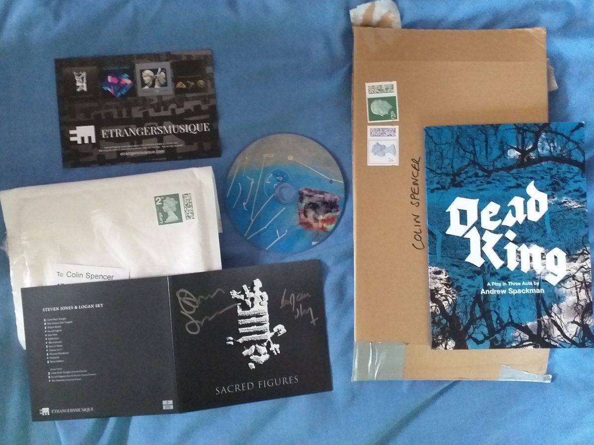 ColinsCuts's tweet photo. Postie's been!!!

🙏#StevenJones &amp; @LoganSky for the autographed 'Sacred Figures' CD and @darkjazzproject's Andrew for the signed 'Dead King' book
[respectively available via https://t.co/QCoWCZpGYA and https://t.co/H1L0LYMXMM]

Their music features within https://t.co/BhC91oXZ1S https://t.co/XHwvxN2dkR