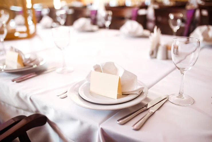 With the right #LinenService, you can boost the customer experience at your business! Find out how rental programs from Metropolitan do just that when you read our #blog. metropolitanlinen.com/post/boosting-…