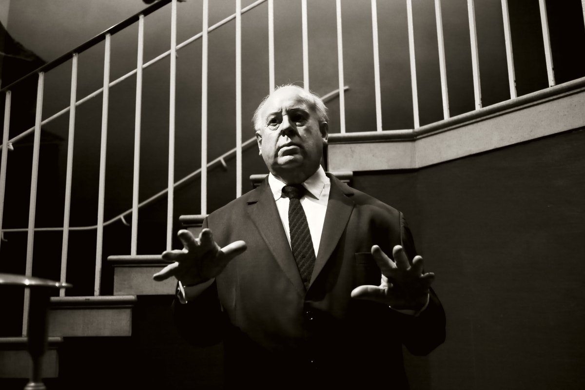 Titan Books (@titanbooks) on Twitter photo 🚨 Event alert! <a href="/mayfairlitfest/">Mayfair Times Literary Festival</a> ALFRED HITCHCOCK: MASTER OF SUSPENSE July 3, 6.30pm. Andrew Sumner joins Hitchcock experts Tony Lee Moral (Alfred Hitchcock’s Storyboards) and Dr Stephane Duckett as they discuss the Director's life.
Book here: bit.ly/HitchcockMayfa… 🚨 Event alert! <a href="/mayfairlitfest/">Mayfair Times Literary Festival</a> ALFRED HITCHCOCK: MASTER OF SUSPENSE July 3, 6.30pm. Andrew Sumner joins Hitchcock experts Tony Lee Moral (Alfred Hitchcock’s Storyboards) and Dr Stephane Duckett as they discuss the Director's life.
Book here: bit.ly/HitchcockMayfa…