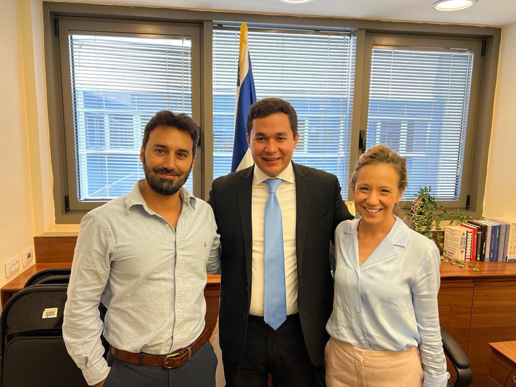 שמחנו לפגוש את חבר הכנסת דן אילוז היקר <a href="/dillouz/">דן אילוז - Dan Illouz</a>, לדבר על המשך שיתוף הפעולה בינינו ועל איך מנגישים את עולם הדיפלומטיה הציבורית לצעירים הישראלים. 🇮🇱
תמשיכו לעקוב, עוד הפתעות בהמשך 🙏