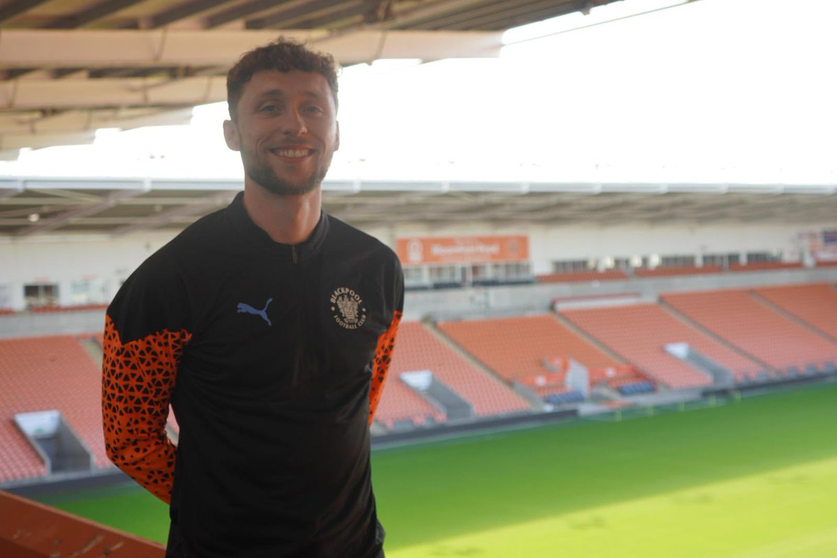 Matthew Pennington tweet media