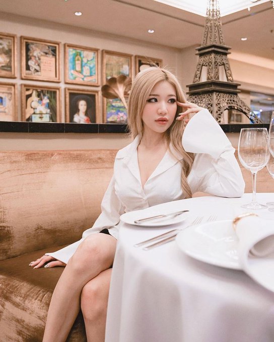 POV, you spent the night with me at NagaWorld Hotel, Which was your favourite part? 😉 . . . Thank you<a href="/tag/ttracing_my"class="tags"><span>#ttracing_my</span></a>