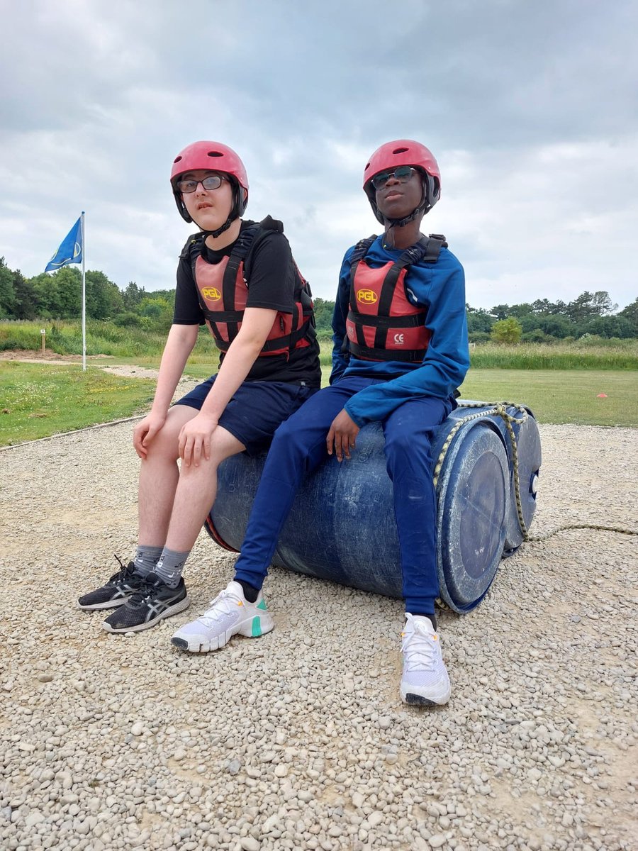 Stormont House tweet media