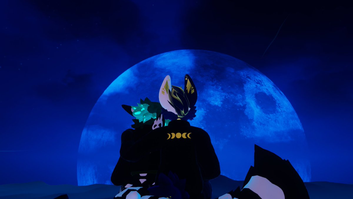 RoyallyRoyal18's tweet image. ITS MY GIRLS BIRTHDAY TODAY AHH. Happy birthday love!!! Welcome to the 19 club bb!!