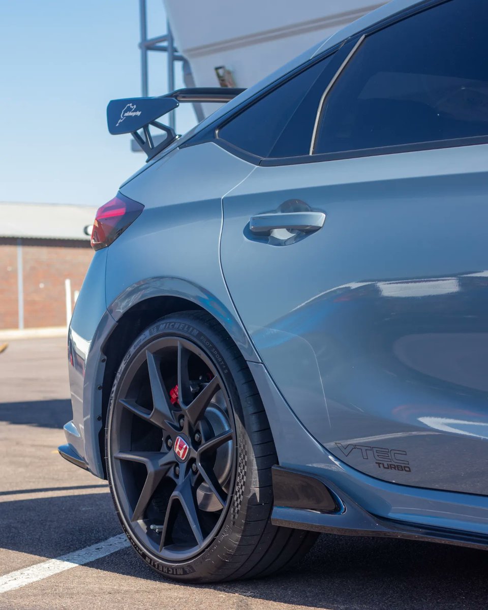 MimasMotoring's tweet image. does this count for Wing &amp;amp; Wheel Wednesday @KaraboNqabakazi ?