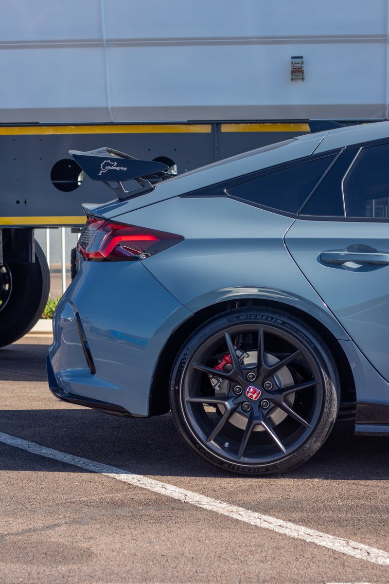 MimasMotoring's tweet image. does this count for Wing &amp;amp; Wheel Wednesday @KaraboNqabakazi ?