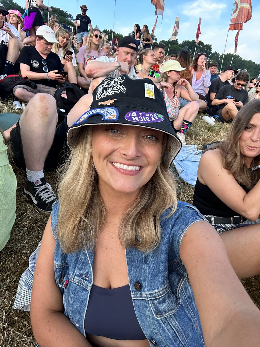 I found this bucket hat on my way into @glastonbury this year and wore it every day in the hope its rightful owner would spot me. I had no luck so hoping twitter can help instead @GlastoFestFeed @Glastopia @TheGlastoThingy @glastobation please share!