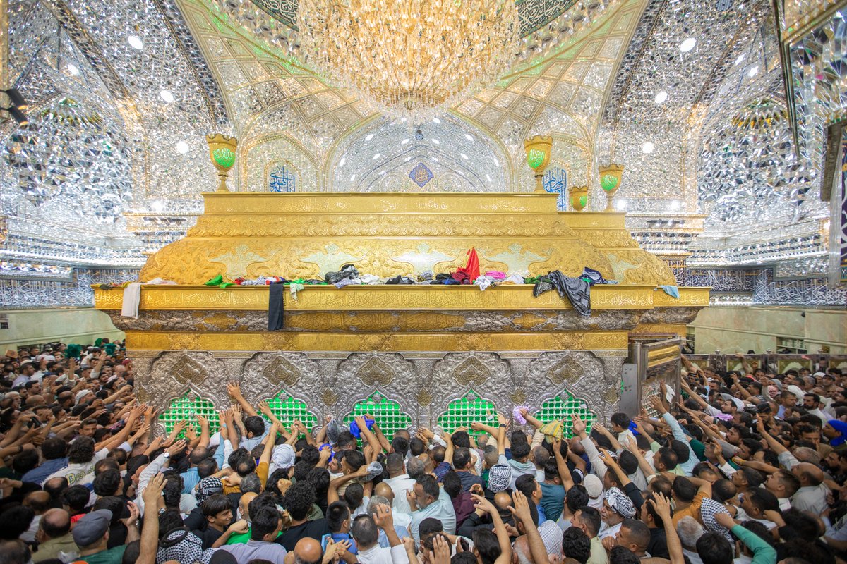 قال الامام الصَّادِقَ(عليه السلام)
مَنْ أَتَى الْحُسَيْنَ (عليه السلام) يَوْمَ عَرَفَةَ قَلَبَهُ اللَّهُ ثَلِجَ الْفُؤَادِ .
📚بحار الأنوار ، ج98، ص: 86