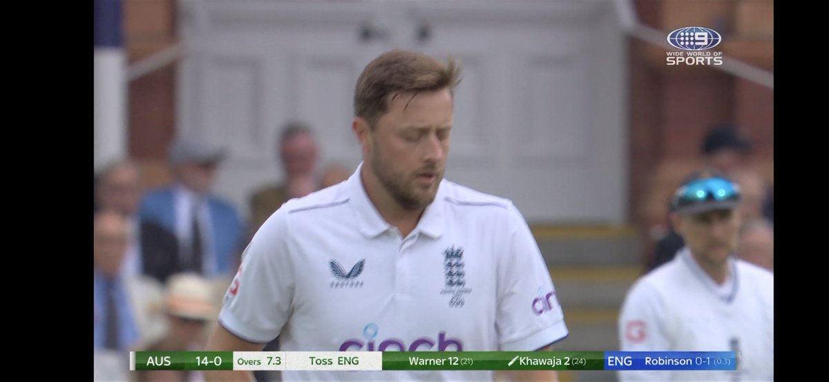 marcussscott's tweet photo. The superstar is on. Doesn't bowl his flipper as quickly as SK Warne. What an embarrassment. https://t.co/0vEe3pBZS4