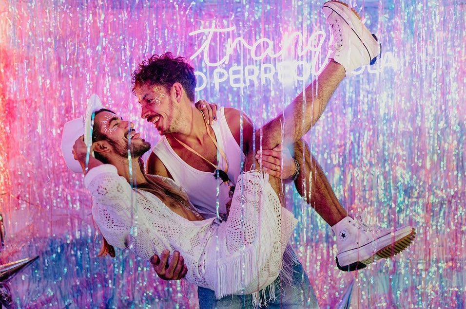 Love is love ❤️🧡💛💚💙💜🌈 Que nos falte todo menos el amor en todas las formas y colores 🥳🎉 #prideday #diadelorgullo #orgullo #pride