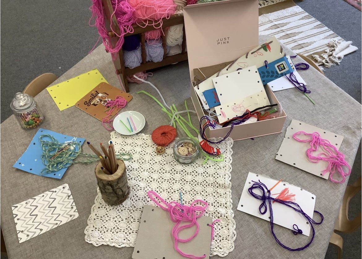 misshappyjones's tweet photo. A lovely morning working with practitioners from Chuckles Nursery @sapsnurs #enablinglearning #looseparts https://t.co/fqyOgcs4GW