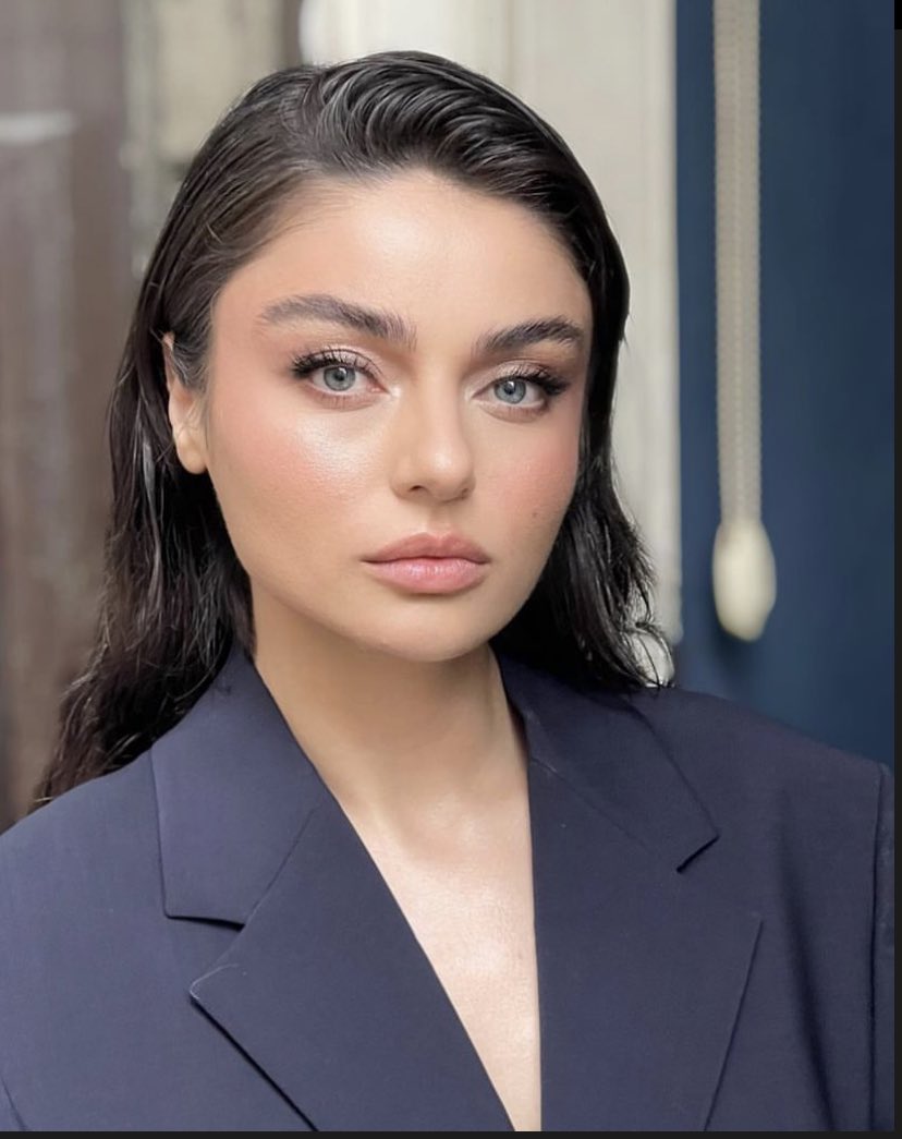 28.06.2023

~ Ayça Ayşin Turan x Prada 🦋

#AyçaAyşinTuran || @aycaaysinturan