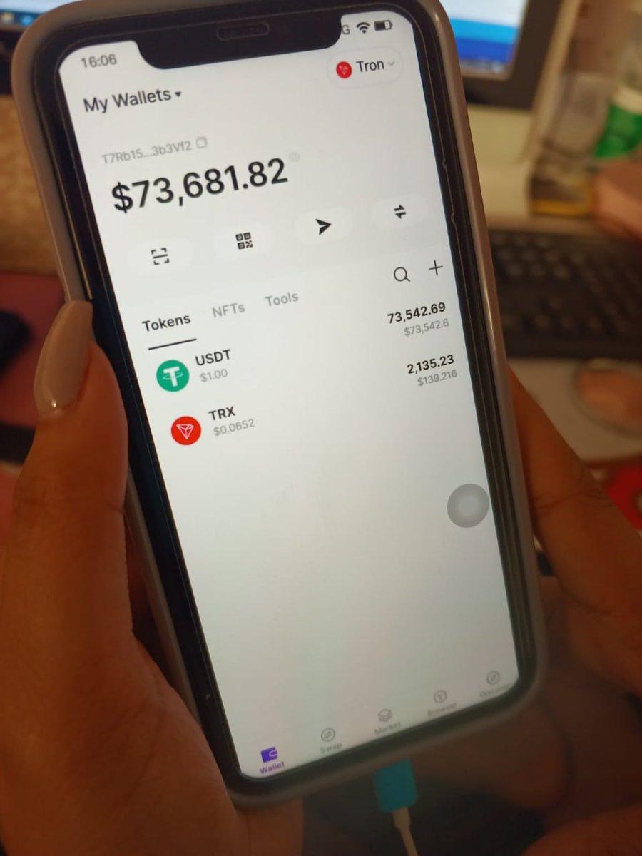 If you have 25USDT i can teach you how to earn 4x a day profits just message me how!