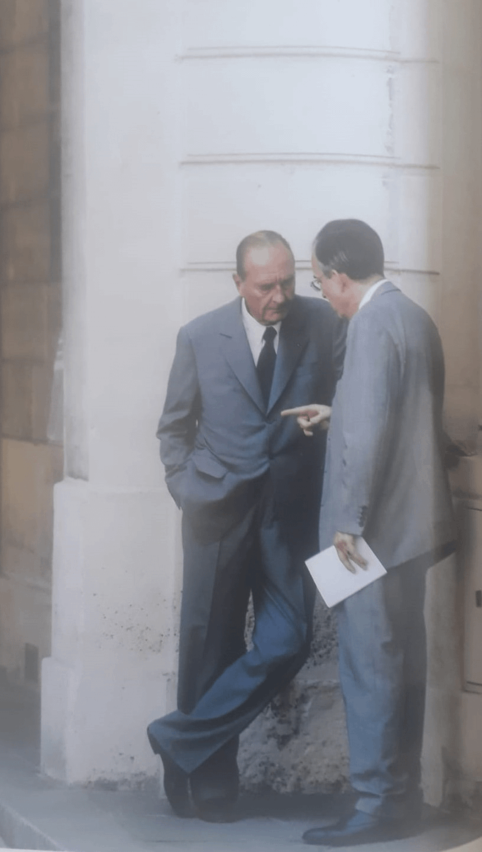 guillaume_ggc's tweet photo. "Les autres ne pensent pas comme nous" : les leçons de 40 ans de carrière diplomatique d'un ancien ambassadeur de 🇫🇷 en 🇩🇪🇨🇳🇯🇵 et conseiller de Chirac.

Coulisses de la compétition mondiale, anecdotes sur Chirac mais aussi craintes sur la fragmentation de la 🇫🇷. Extraits.⤵️ 1/12 https://t.co/HCXVx1mQ2b