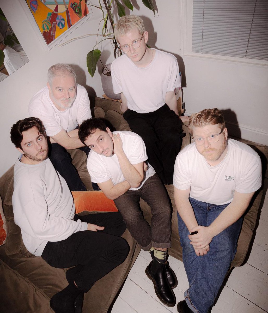 📢 Chuffed to welcome back one of our fav local bands <a href="/hearingaidbeige/">Hearing Aid Beige</a> We love their tuneful dreamy sound - full of milky guitar riffs and soothing harmonics - perfect for a long hot summer’s day! Indeed, they have described their music as ‘hammock rock’ 
youtu.be/5tfEr8OKqXQ