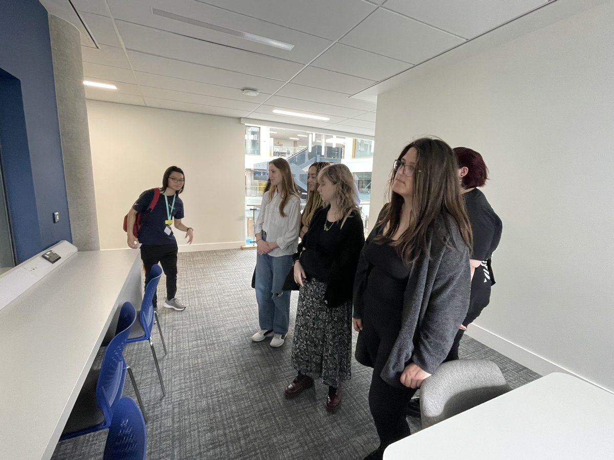 Arrow Vale 6th Form tweet media