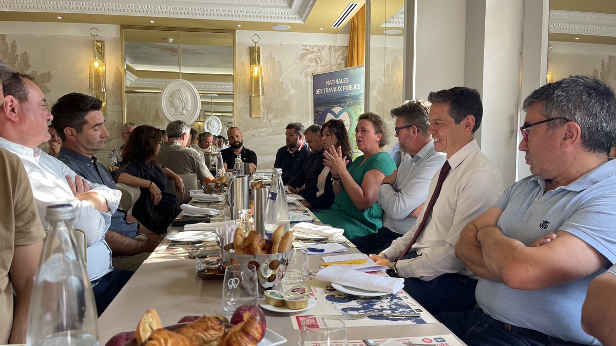 🚧 La FRTP Occitanie a réuni à Albi les acteurs publics du #territoire et les ent. de TP locales pour échanger sur les futurs projets d’investissement en faveur des #infra du département. Transition éco et innovations ont rythmé les échanges. Merci aux élus locaux présents.