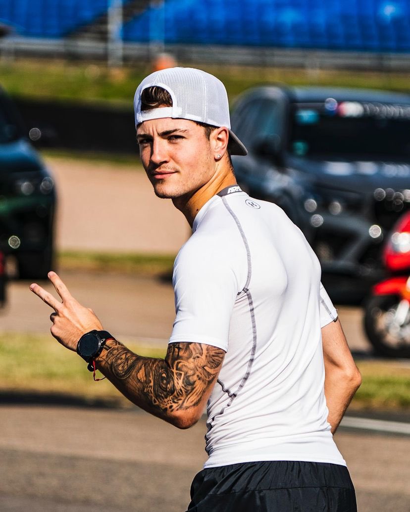 FanClub Izan Guevara tweet media