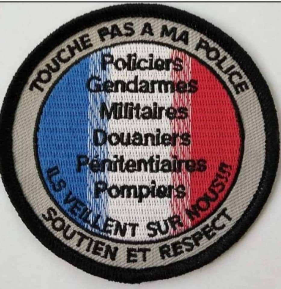 #Nanterre #Macron Aucun soutien au policier. Honteux 😡😡😡