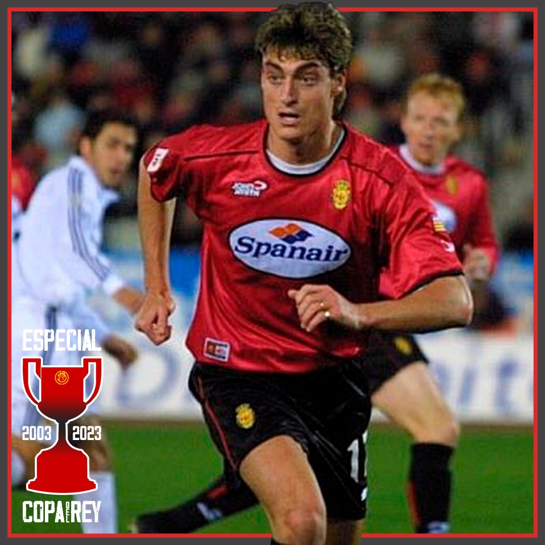 GMallorquinista's tweet photo. 🎂 Tal como menciona el @recreoficial. Hoy se cumplen 20 AÑOS de aquella Final de Copa del Rey conquistada por el @RCD_Mallorca

🕙 HOY A LAS 2️⃣2️⃣H. estaremos en directo con 2 titulares que jugaron ese partido:

✅ Miquel Àngel Nadal
✅ Albert Riera @11RIERA11

#CopaDelRey2003 https://t.co/3NpxjebtHQ