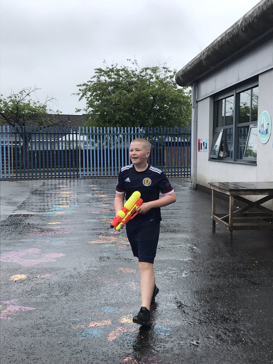 Carnbroe Primary Sch tweet media