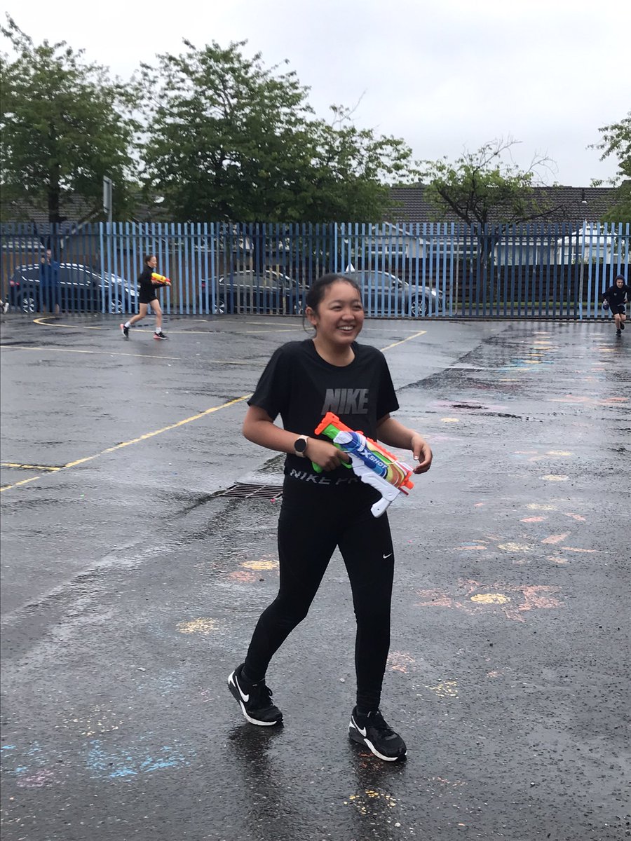 Carnbroe Primary Sch tweet media