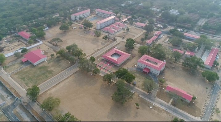 adgpi's tweet photo. General Manoj Pande #COAS visited the 1st Pre-Engineered Environment-Friendly accommodation for troops constructed by #IndianArmy at #NewDelhi. The structure was constructed using Light Gauge Steel Frame technology in a record time of 10 months. #COAS complimented the Project Team for the feat.

#IndianArmy
#OnPathToTransformation