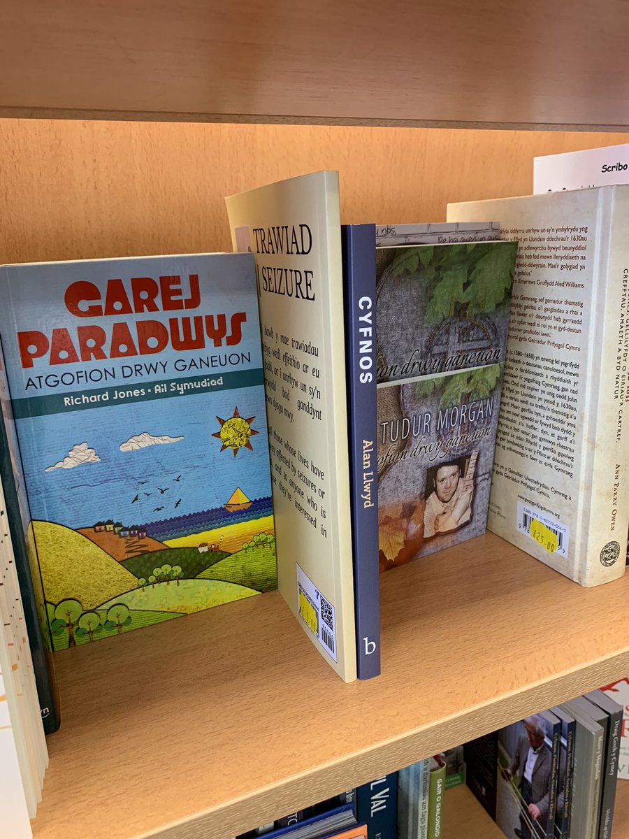 SerenSiwenna's tweet image. 👀😃🥰 #barddoniaeth #beirdd #bardd