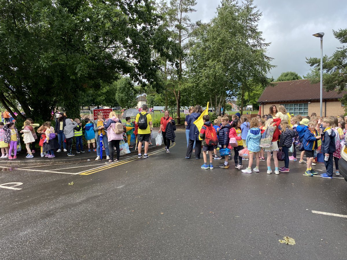 Excitement is palpable in build up to Shared Education parade through Moira with Rowandale Integrated and Moira Primary Schools leading the way <a href="/SEUPB/">SEUPB</a> <a href="/Ed_Authority/">Education Authority</a> <a href="/Leargas/">Léargas</a>