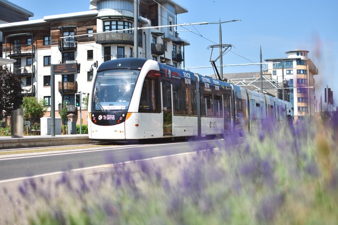 𝘾𝙪𝙨𝙩𝙤𝙢𝙚𝙧 𝙞𝙣𝙛𝙤𝙧𝙢𝙖𝙩𝙞𝙤𝙣 ℹ️ 

Trams are now running across the city to Leith, Ocean Terminal, and Newhaven from every 7 minutes! 📷 For service updates and ticket products, please follow <a href="/EdinburghTrams/">Edinburgh Trams</a>
